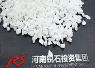 Weißer fixierter Aluminiumoxid-Sand 1-3MM 3-5MM WFA des hohen Tonerde-feuerfesten Materials
