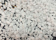 Fixiertes weißes Aluminiumoxid-Korn-monolithisches feuerfestes Material für Hochöfen